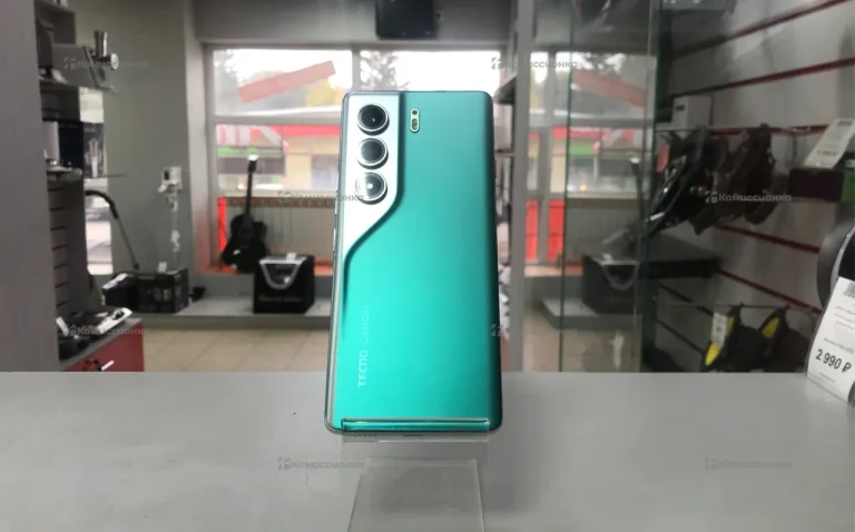 Tecno CAMON 40 Pro 5G 8/256 Гб