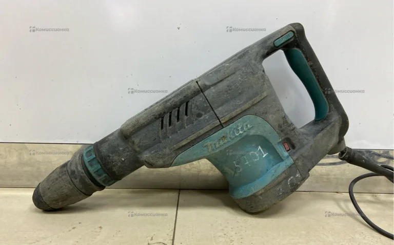 Отбойный молоток makita HM1203C