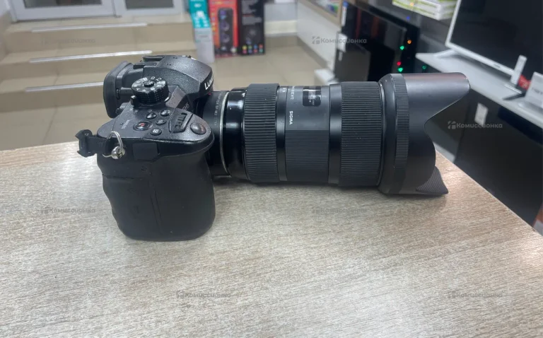 Фотоаппарат  Panasonic DC-GH5