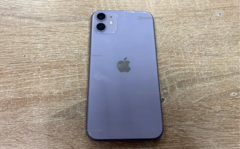 Apple iPhone 11 4/64 ГБ