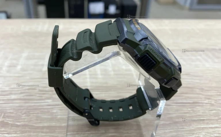 Часы Casio AE-1000W