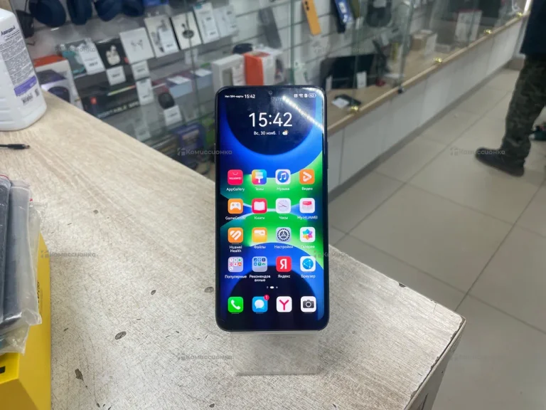 Huawei Nova Y63 4/128 ГБ