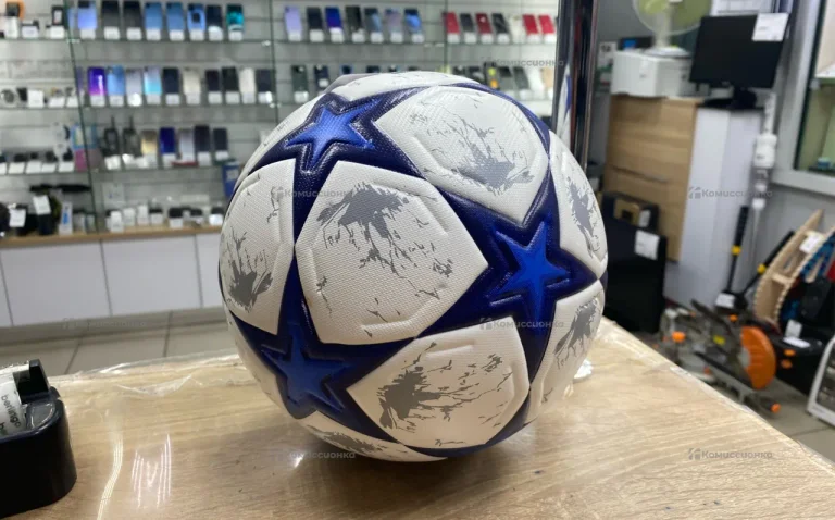 Мяч футбольный FIFA