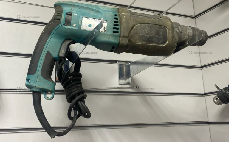 Перфоратор makita HR2470