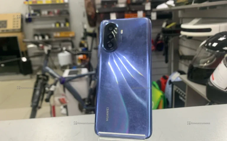 Huawei Nova Y70 4/64 ГБ
