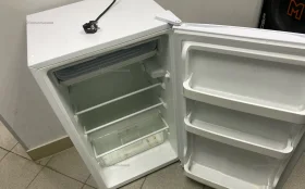 Купить Холодильник Бирюса 95 б/у , в Тюмень Цена:5990рублей