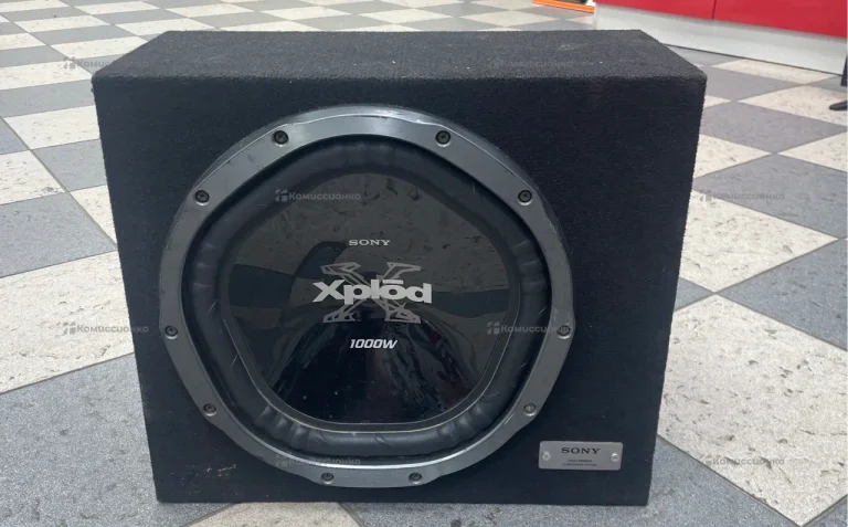 Сабвуфер Sony XPLOD XS-GTX121LC + Усилитель Momo D