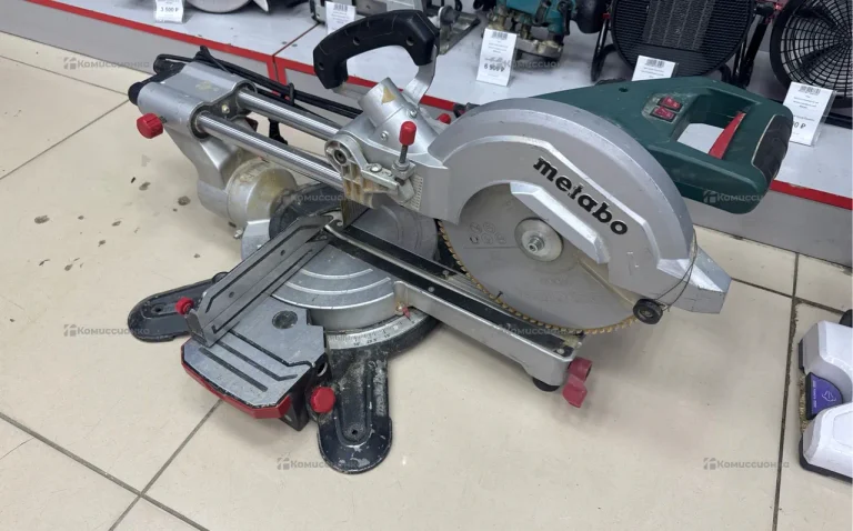Торцовочная пила metabo KGS 254 M