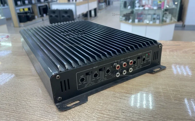 Усилитель  Momo 4.75