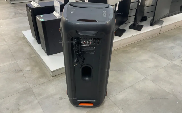 Колонка  JBL partybox 300