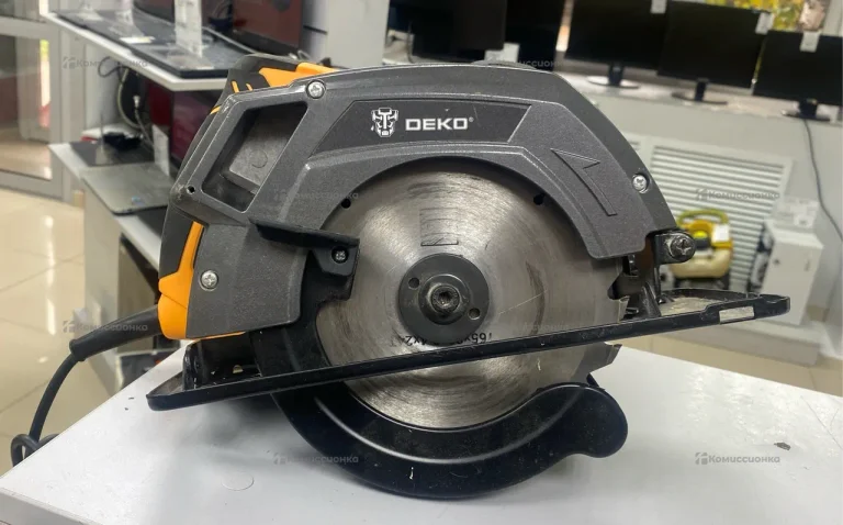 Дисковая пила DEKO DKCS1500-160