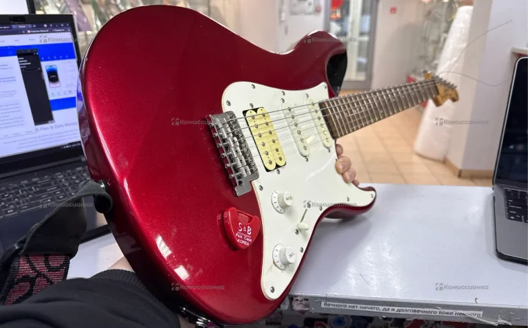 Электрогитара YAMAHA PACIFICA 012 BL