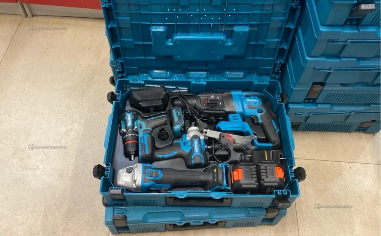Набор инструментов Makita Rep 4в1