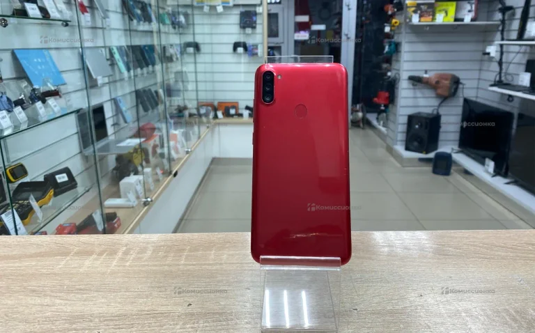 Samsung Galaxy A11 2/32 ГБ