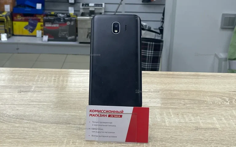 Samsung Galaxy J4 3/32 ГБ