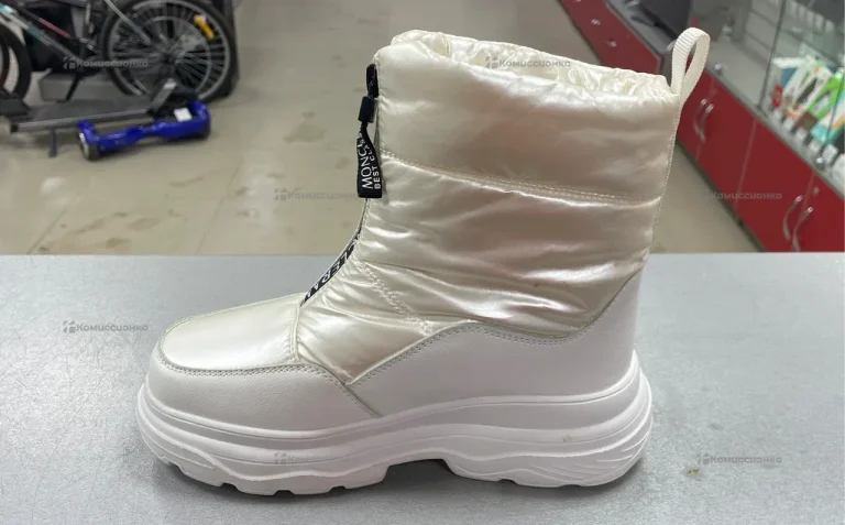 Ботинки Moncler 36