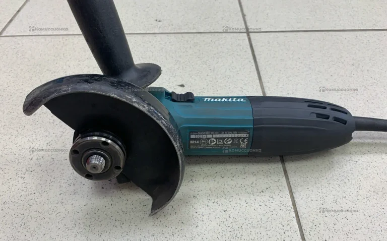 УШМ Makita 125mm GA5030R