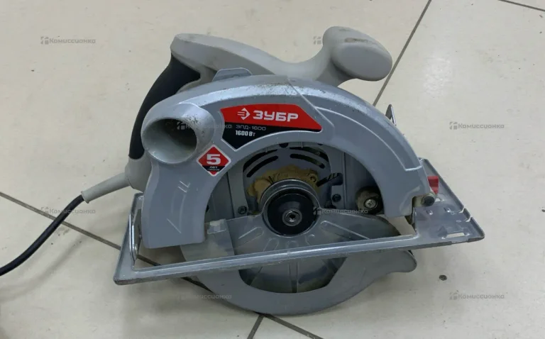 Торцовочная пила ЗУБР ЭПД-1600