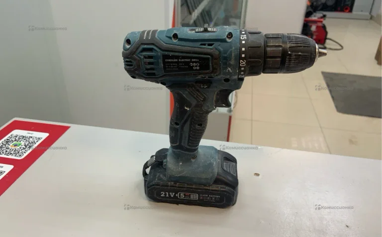 Шуруповерт HILDA 21V