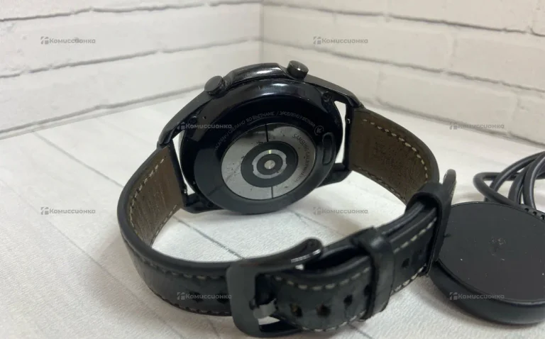 Часы  Samsung Galaxy Watch 3
