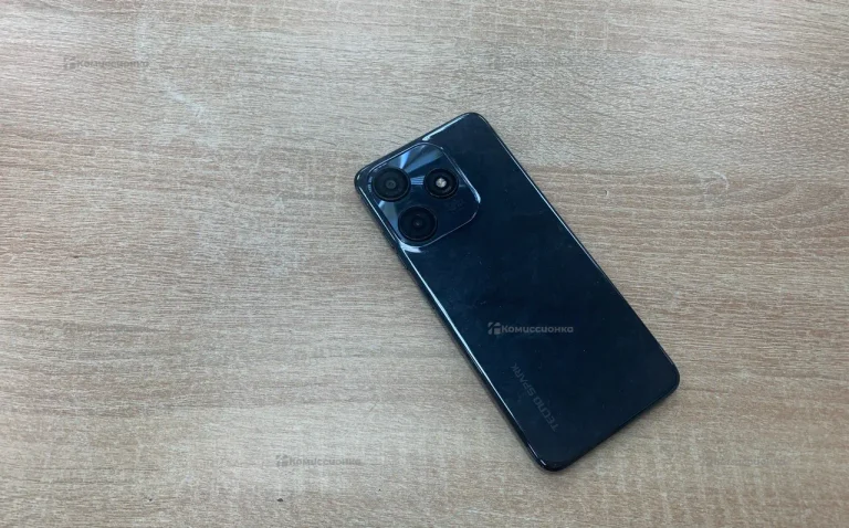 Tecno Spark 10C 4/64 ГБ