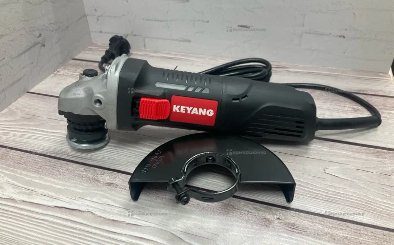 Угловая шлифмашина DG125A-750SC