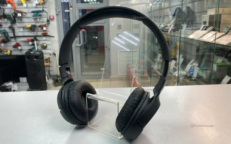 Наушники  JBL 560 Tune