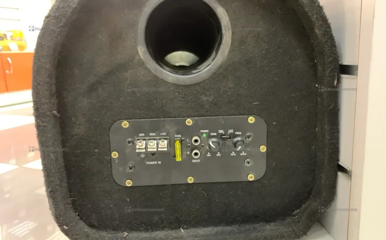 Сабвуфер e5-OLOM 1600w