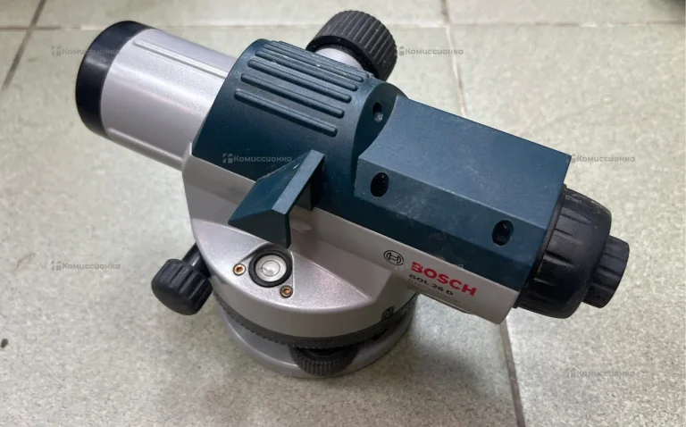 Оптический нивелир Bosch GOL 26 D Professional (06