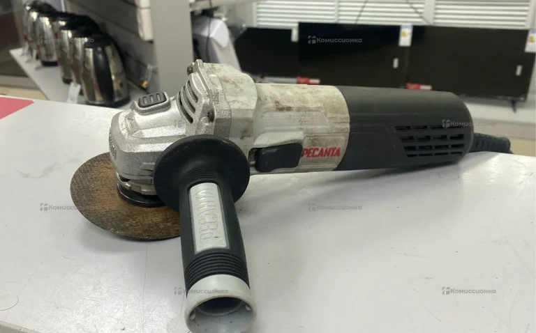 Углошлифовальная машина Ресанта УШМ-125/900