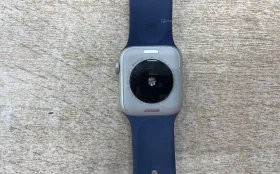 Часы  Apple Watch SE 2