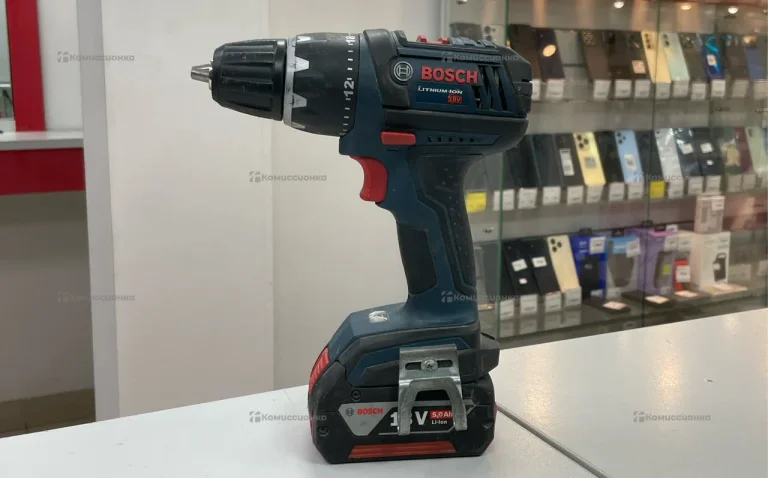 Компактная жесткая дрель-шуруповерт Bosch DDS181B