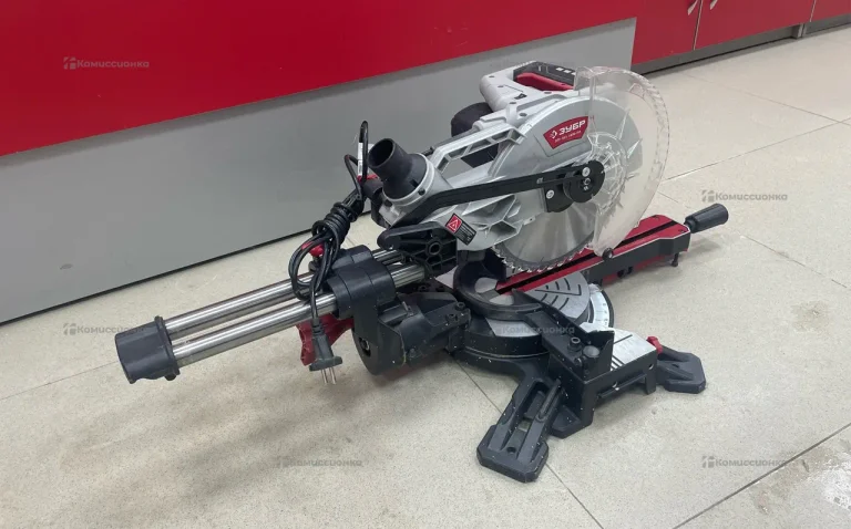 пила торцовочная с протяжкой ЗУБР ЗПТ-255-1800