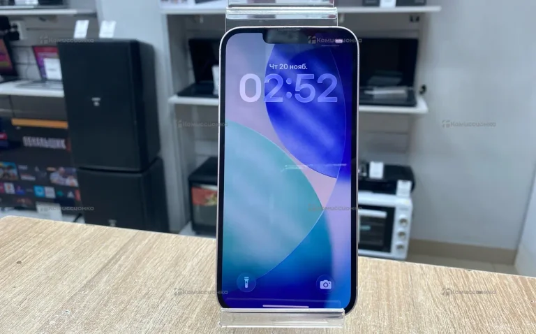 Apple iPhone 13 4/128 ГБ