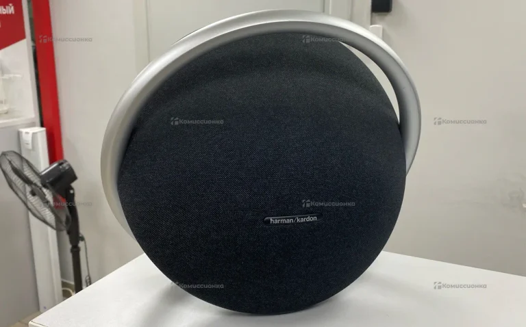Колонка  harman kardon onix 8