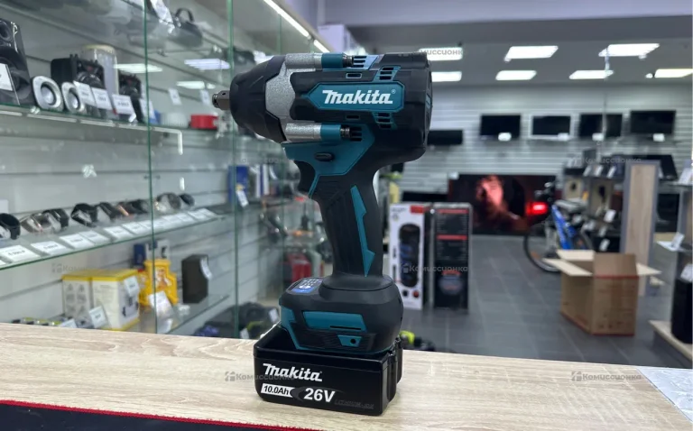 Makita Гайковерт 26V
