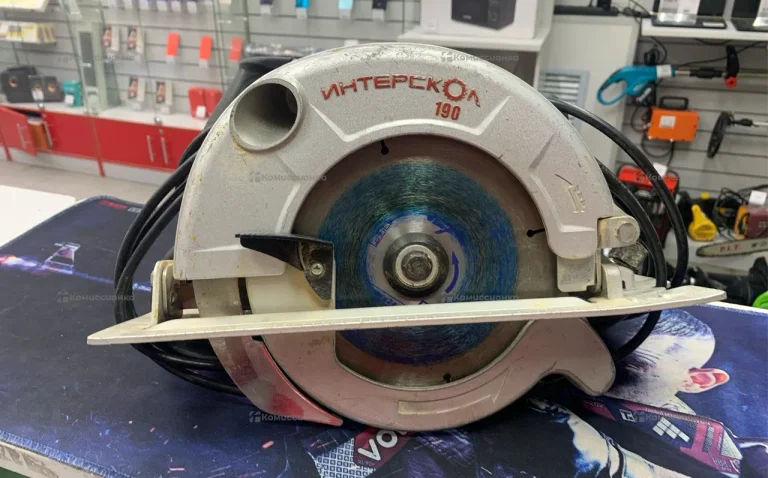 Дисковая пила Интерскол ДП-190/1600М