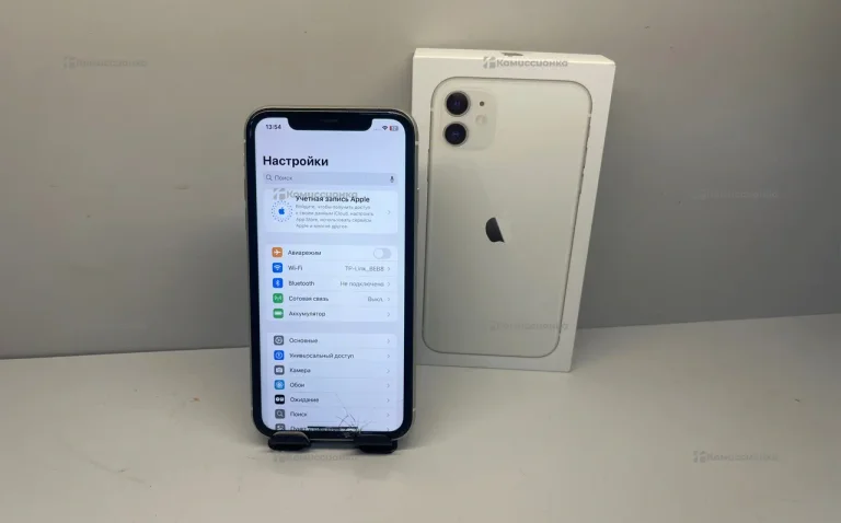 Apple iPhone 11 4/64 ГБ