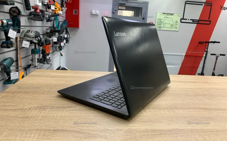 Ноутбук  lenovo 81dc