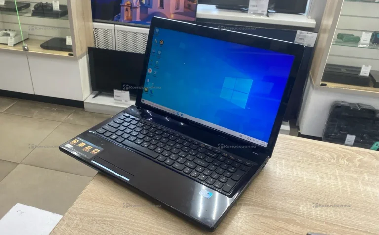 Ноутбук  Lenovo