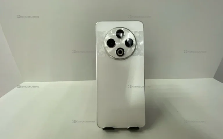 Tecno Spark 30 8/256Gb