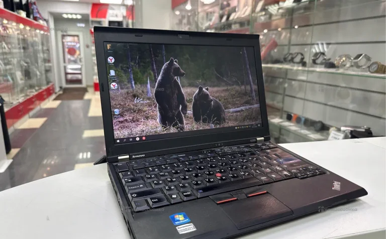 Ноутбук Lenovo i3-2350/8gb/120ssd