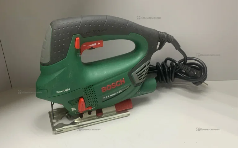 Электролобзик Bosch PST 900 PEL