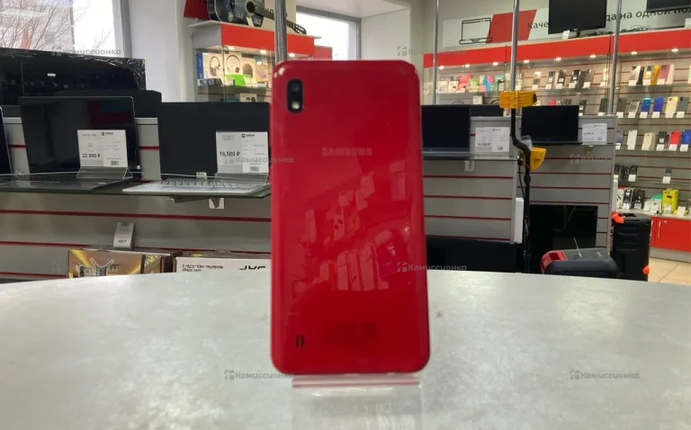 Samsung Galaxy A10 2/32 ГБ