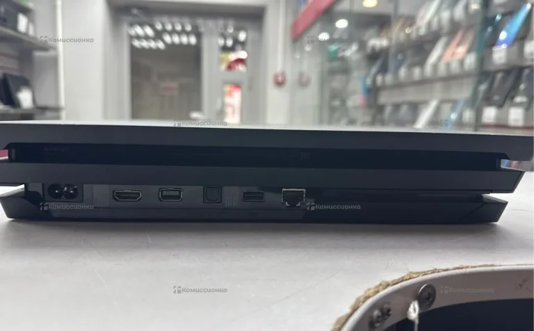 Приставка PS4. Pro 1ТБ