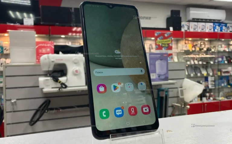 Samsung Galaxy A12 3/32 ГБ