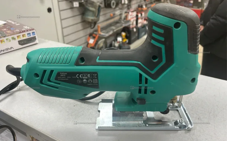 Лобзик Teeno JS012