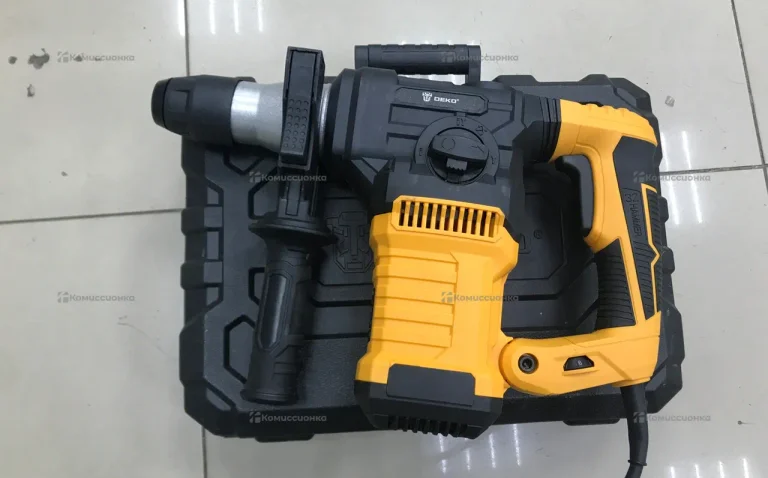 Перфоратор сетевой DEKO DKH2000
