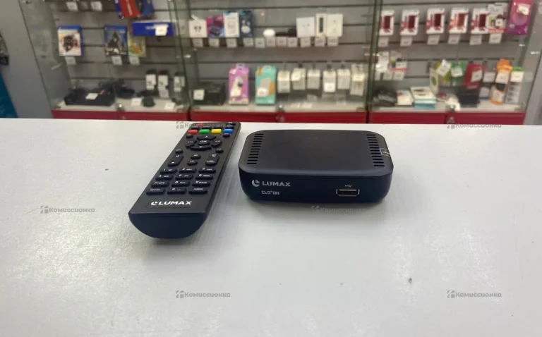 Тв приставка Lumax DV3 t2