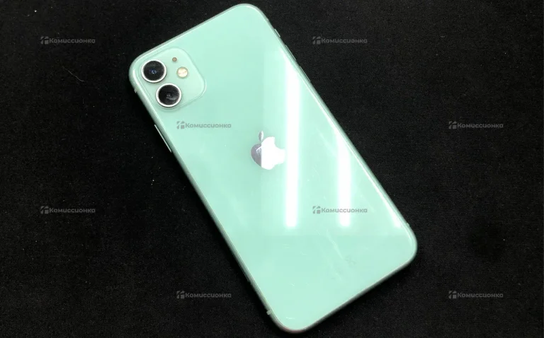 Apple iPhone 11 4/64 ГБ